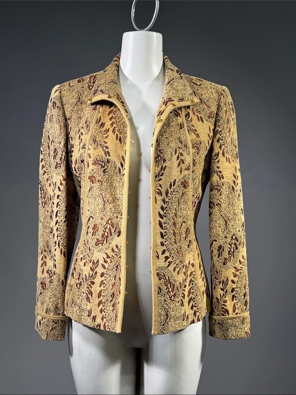 Carlisle Gold & Brown Patterned Tailored Blazer (rack10)